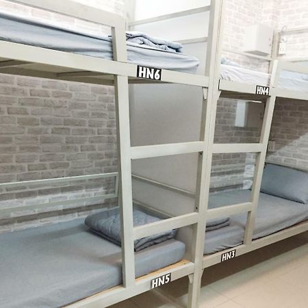 S Phuot Ban Me Homestay Буонметхуот Екстер'єр фото